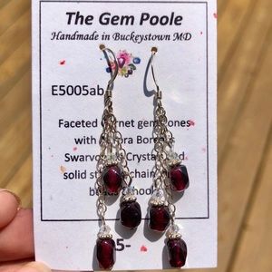 Garnet and Swarvowski crystal 925 Silver Earrings